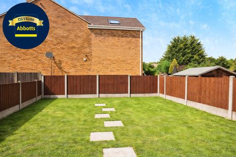 3 bedroom terraced house to rent, Latchetts Shaw, Basildon, SS16