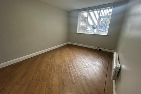 2 bedroom flat to rent, Upper Parliament Street, Liverpool, L8
