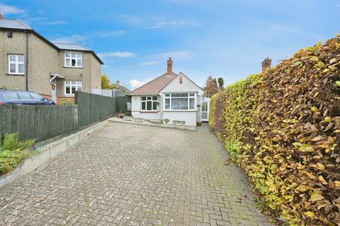 2 bedroom detached bungalow for sale, Boughton Green Road, Northampton