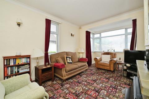 2 bedroom detached bungalow for sale, Boughton Green Road, Northampton