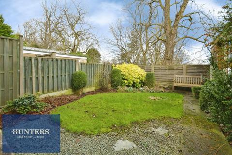 3 bedroom semi-detached house for sale, Dale Road, Dronfield, S18 1YG