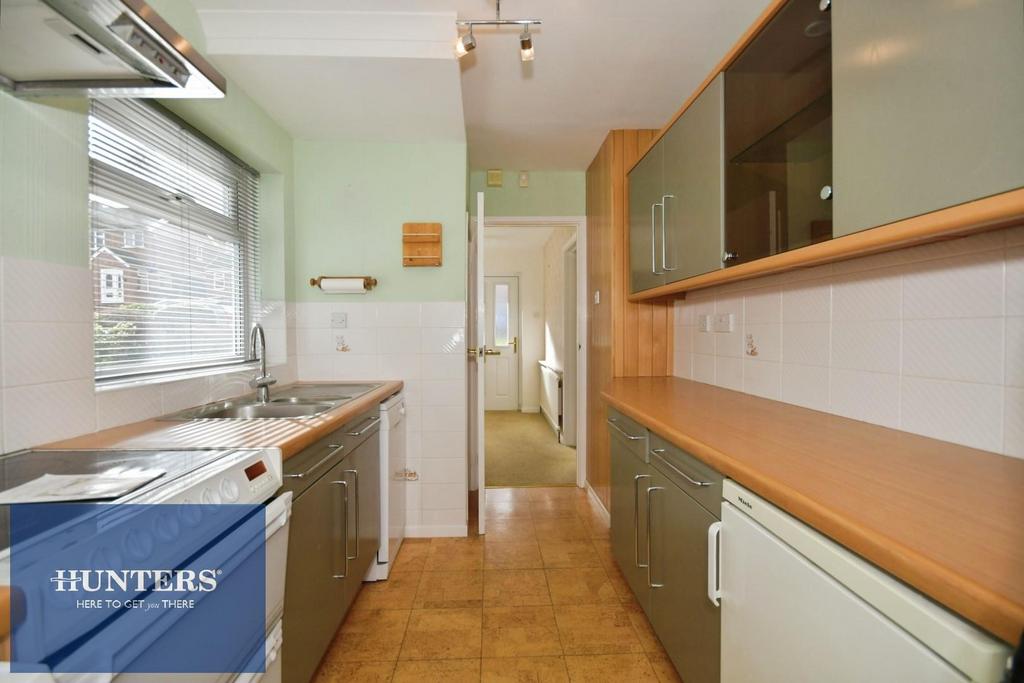 KITCHEN 02.jpg