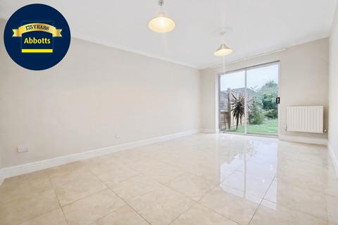undefined, Crozier Terrace, Chelmsford, CM2