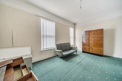 2 bedroom end of terrace house for sale, Grandale Street, Manchester, Greater Manchester