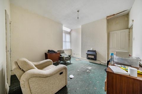 2 bedroom end of terrace house for sale, Grandale Street, Manchester, Greater Manchester