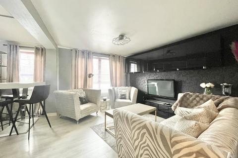 undefined, Turnbull Street, Glasgow, G1