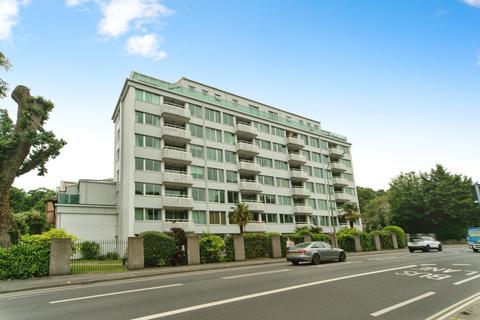 London Road, Brighton, BN1