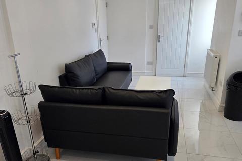 6 bedroom house to rent, Shelley Road, Oxford, OX4