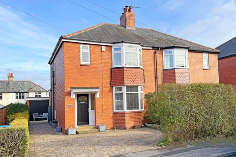 3 bedroom semi-detached house for sale, Harlow Crescent, Harrogate, HG2