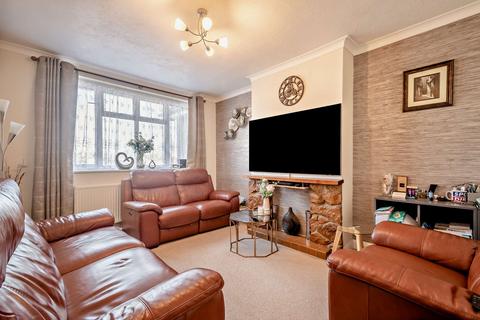 2 bedroom maisonette for sale, Honeypot Lane, Stanmore, HA7