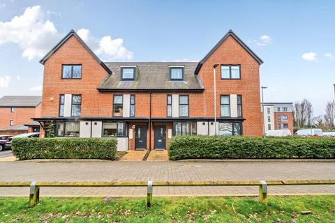 3 bedroom house for sale, Presentation Way, Reading