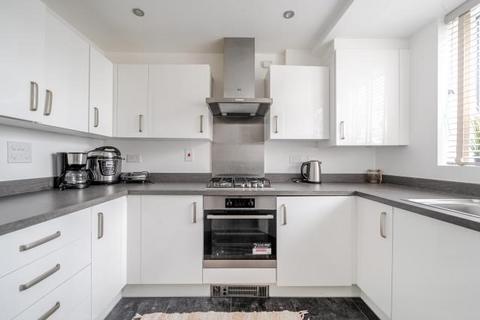 3 bedroom house for sale, Presentation Way, Reading