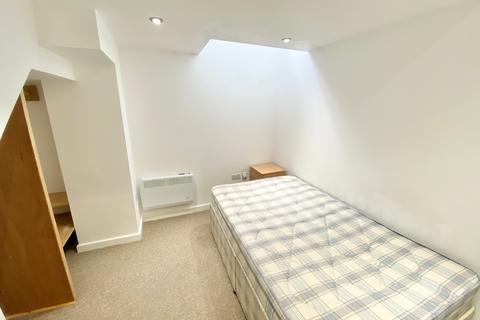 undefined, Queen Street, Leicester, LE1