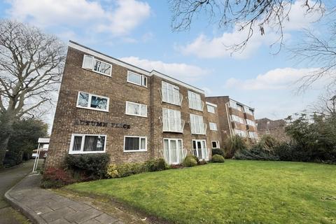 undefined, Winn Road, Southampton, SO17
