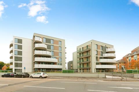 undefined, Farnborough Road, Farnborough, GU14