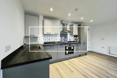 undefined, Farnborough Road, Farnborough, GU14