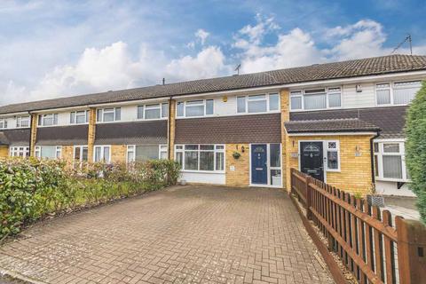 3 bedroom terraced house for sale, Warren Field, Iver Heath SL0