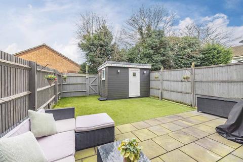 3 bedroom terraced house for sale, Warren Field, Iver Heath SL0