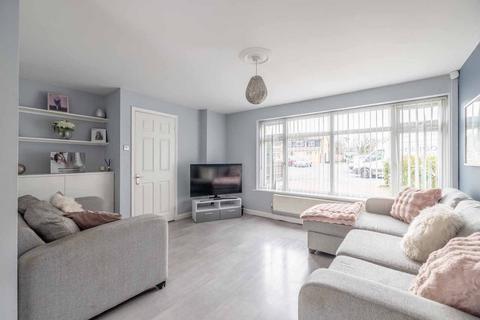 3 bedroom terraced house for sale, Warren Field, Iver Heath SL0