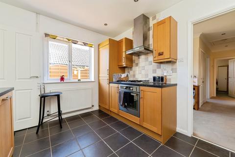 undefined, Roe Close, Stotfold, Hitchin