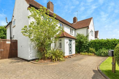4 bedroom semi-detached house for sale, Icknield Way, Letchworth Garden City