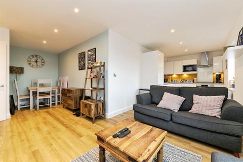 2 bedroom flat for sale, Leys Avenue, LETCHWORTH GARDEN CITY