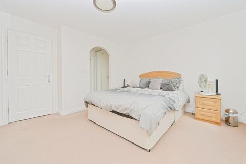 4 bedroom townhouse for sale, Edson Close, Watford