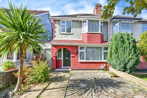 3 bedroom semi-detached house for sale, Perivale Gardens, WATFORD