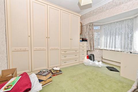 3 bedroom semi-detached house for sale, Perivale Gardens, WATFORD