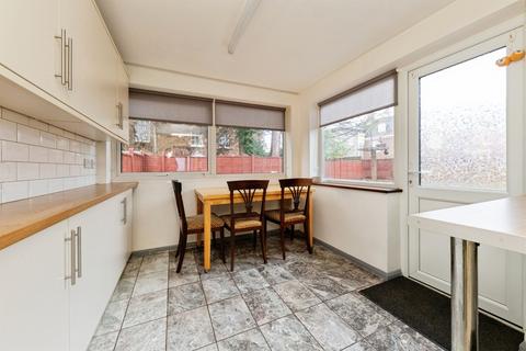 3 bedroom end of terrace house for sale, The Gardens, Baldock