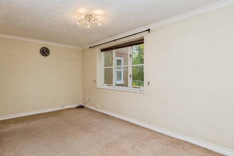undefined, Oat Close, Aylesbury