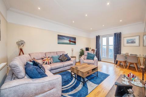 2 bedroom apartment for sale, Nightingale Walk, Burntwood