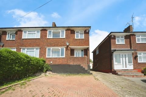 undefined, Grampian Way, Luton