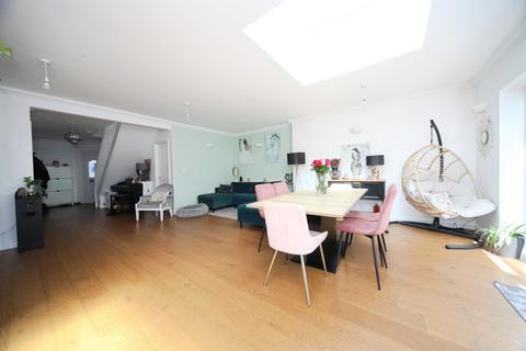 undefined, Humberstone Close, Luton