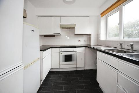 undefined, Rodeheath, Luton