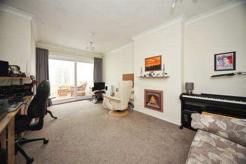 3 bedroom detached bungalow for sale, Onslow Road, Luton