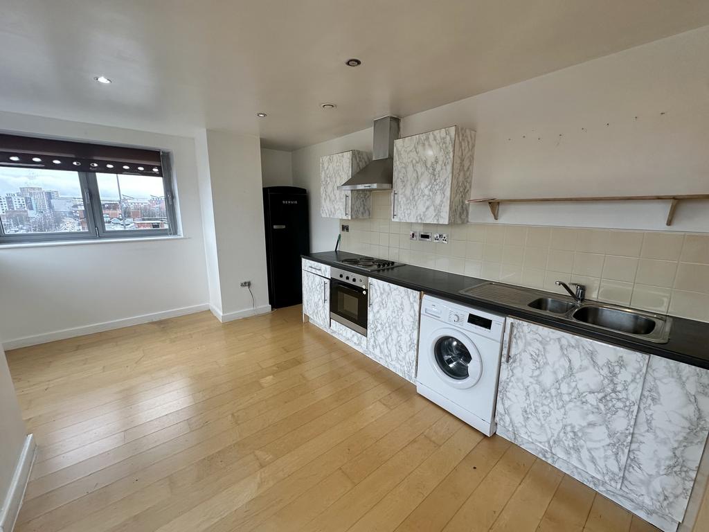Apartment in Leicester - View 5