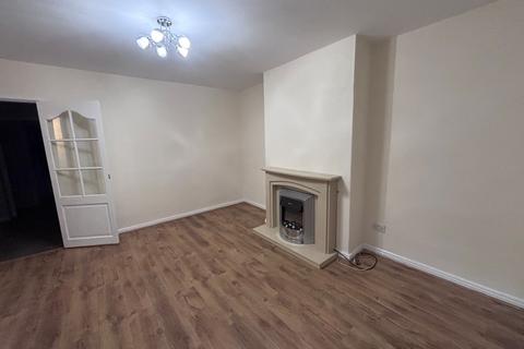 3 bedroom terraced house to rent, Windfield Road, Liverpool, L19
