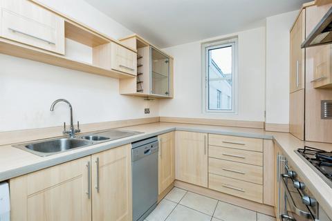 2 bedroom flat for sale, Watkin Road, Leicester