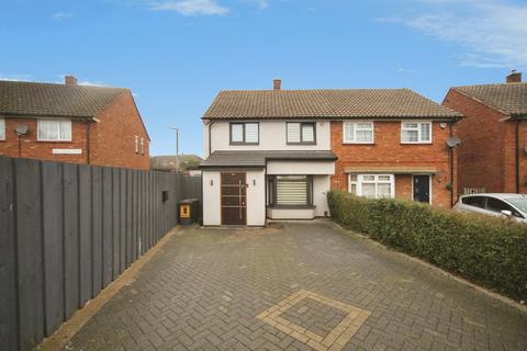 undefined, Acworth Crescent, Luton
