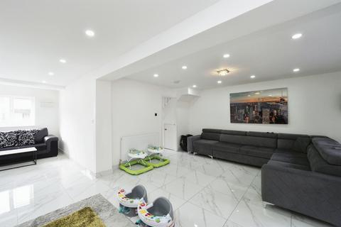 undefined, Marsh Close, Leicester