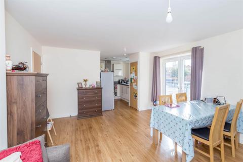 2 bedroom flat for sale, Lower Lee Street, Leicester