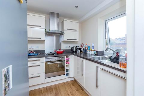 2 bedroom flat for sale, Lower Lee Street, Leicester