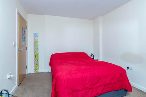 2 bedroom flat for sale, Lower Lee Street, Leicester