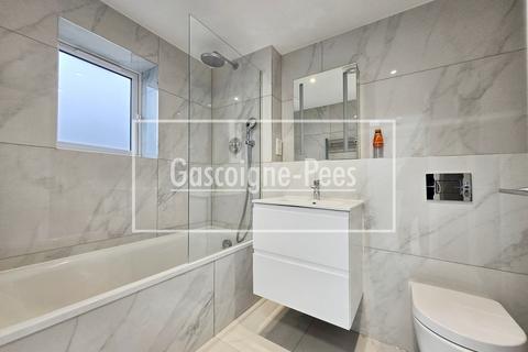 undefined, Haycroft Road, SURBITON, KT6