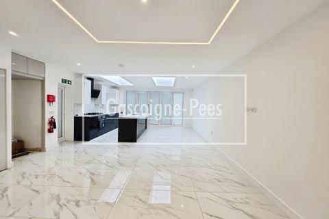 undefined, Haycroft Road, SURBITON, KT6