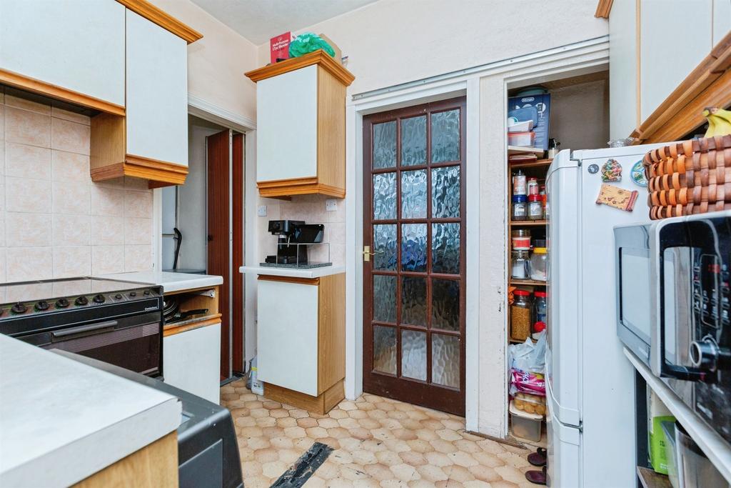 House in Leicester - More