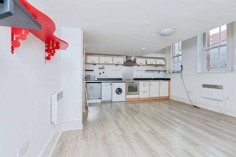 2 bedroom flat for sale, Wimbledon Street, Leicester