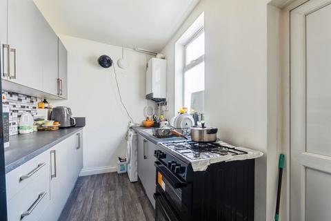 2 bedroom terraced house for sale, Trafford Road, Leicester