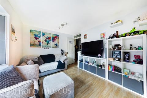 1 bedroom flat for sale, Franklin Way, Croydon